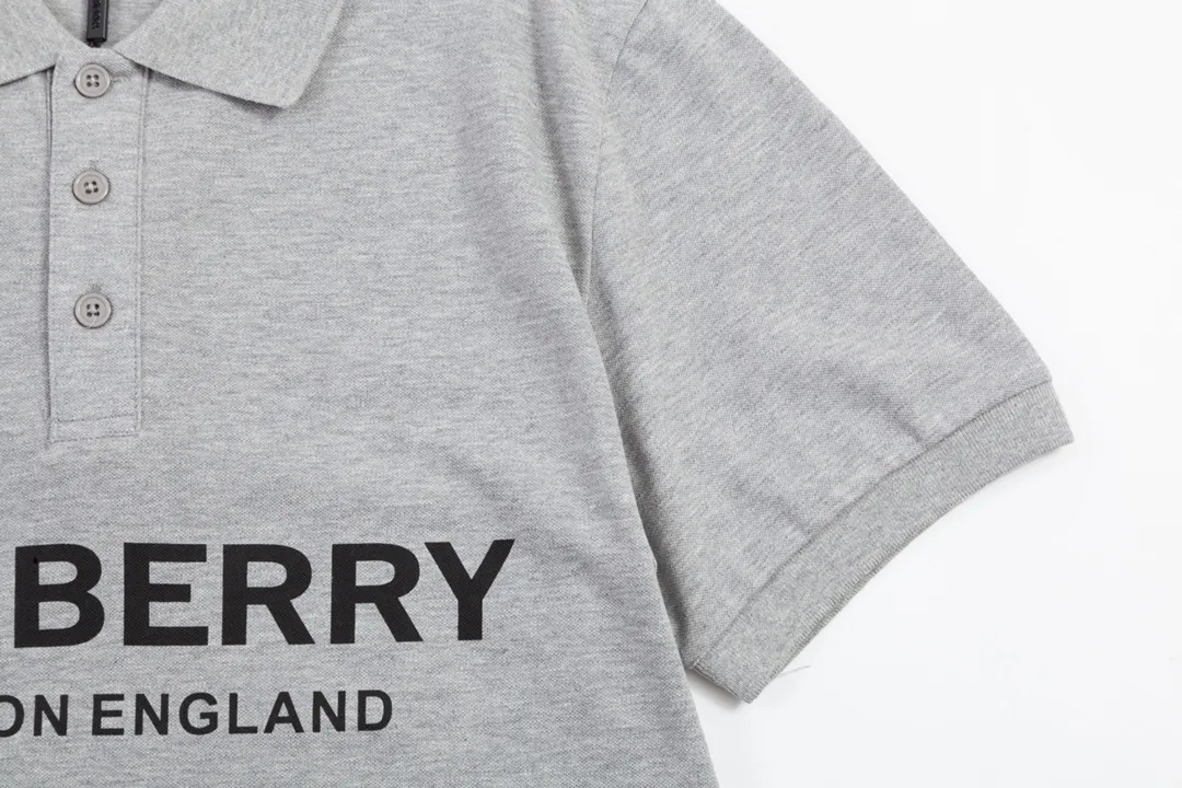 BURBERRY Classic Lo GO ， Retro Same Style Polo Versatile : Gray Size：M-2XL